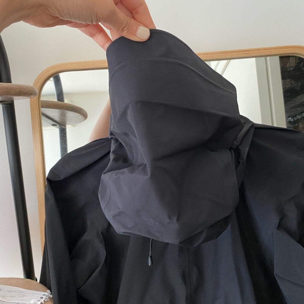 ARC'TERYX Black Women’s GORETEX Imber Hooded Long Coat - Picture 7 of 16